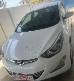 Hyundai Elantra SE Sedan FWD (1.8L 4cyl 6M) 2016 White