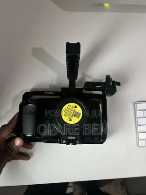 Blackmagic Pocket Cinemacamera With Full Cage Canon Ef Lens Adapter