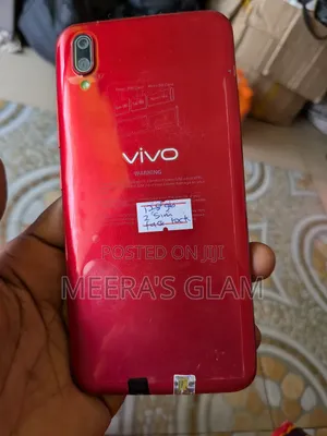 Vivo Y17 128 GB Red