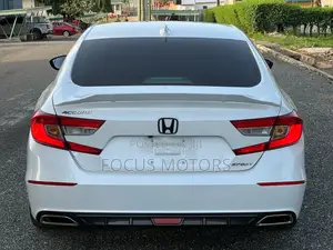 Honda Accord Sport 2018 White