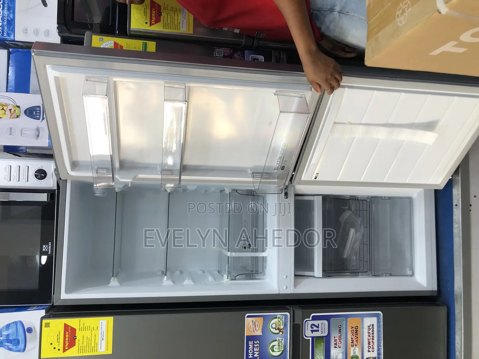 Promotional Price of Midea Bottom Freezer 174 Liters for Sal