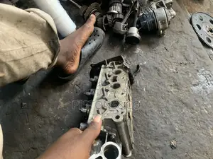 Daewoo Labo Engine Head