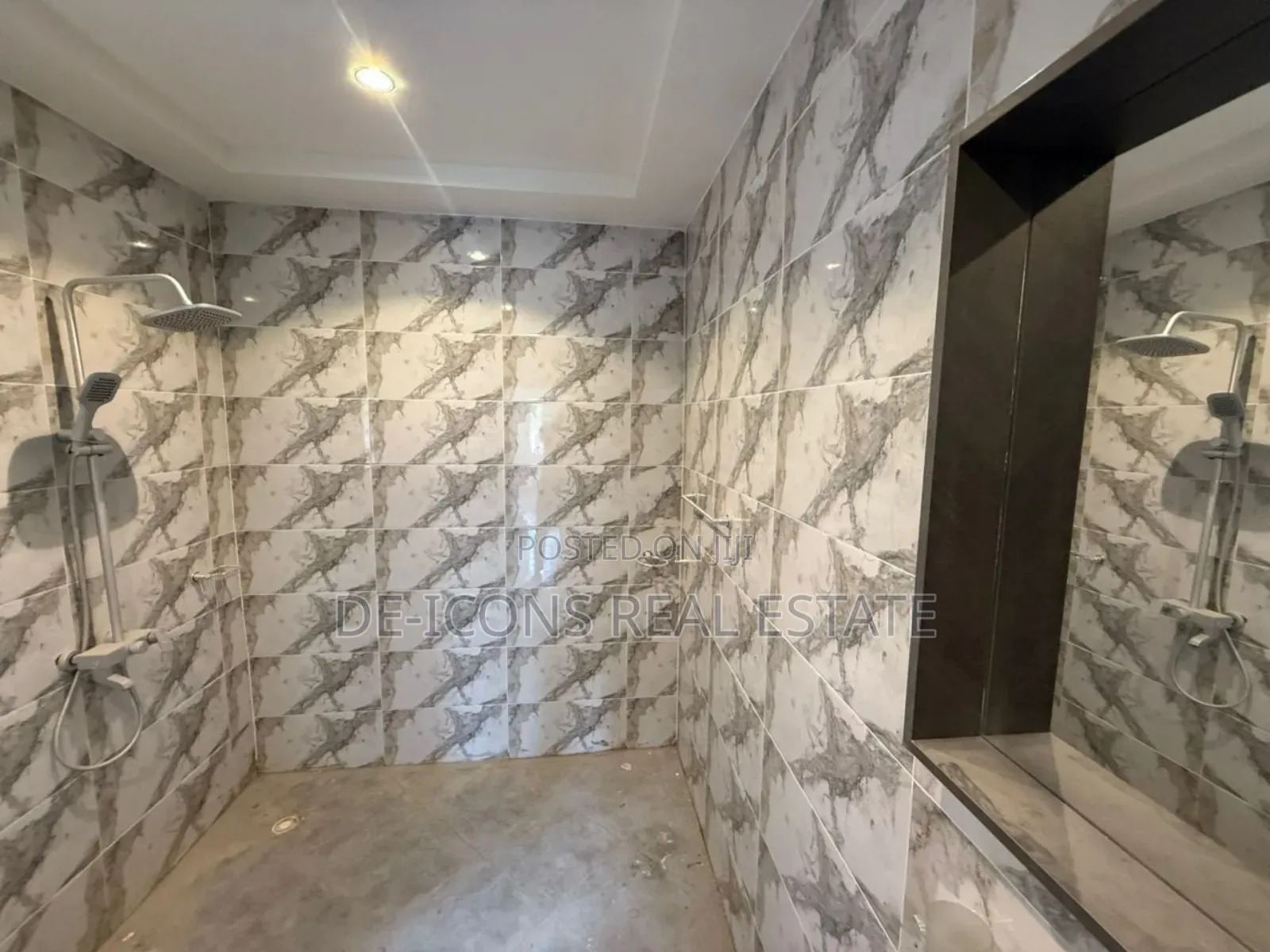 3bdrm Bungalow in De-Icons Real Estate, Ablekuma for sale