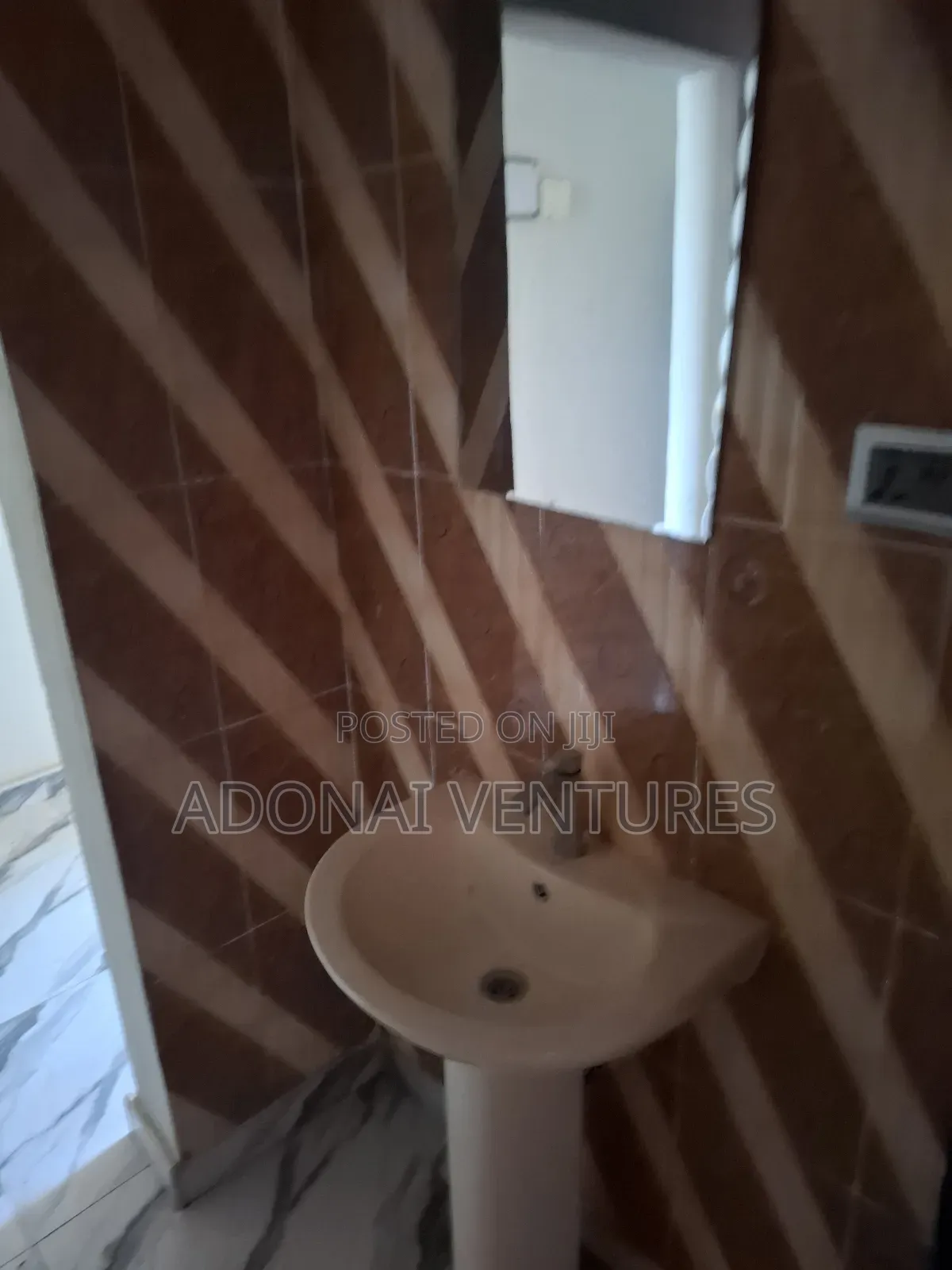2bdrm Apartment in Santasi Trede, Kumasi Metropolitan for rent