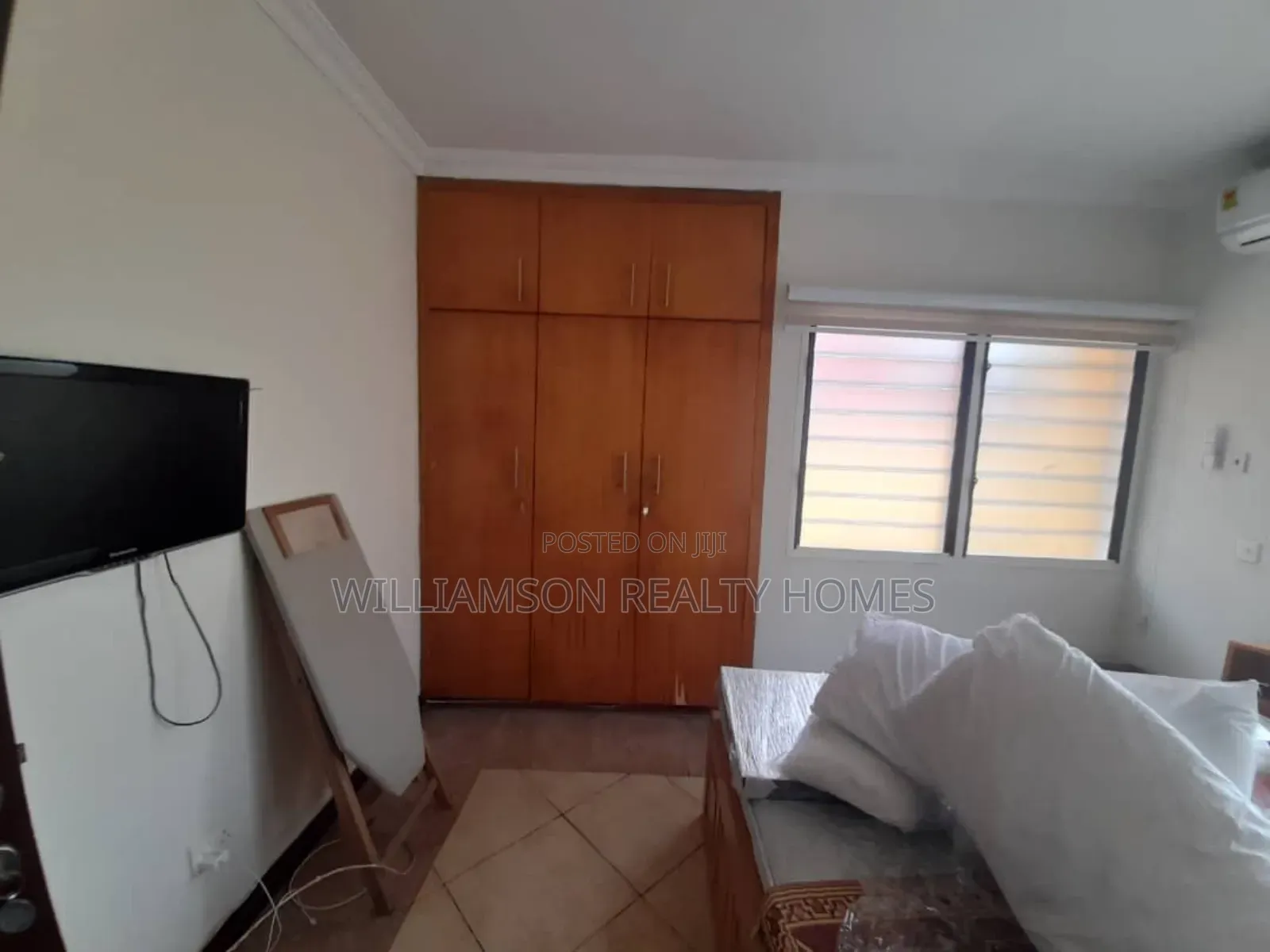 3bdrm House in Hfc Estate Area, Spintex for rent
