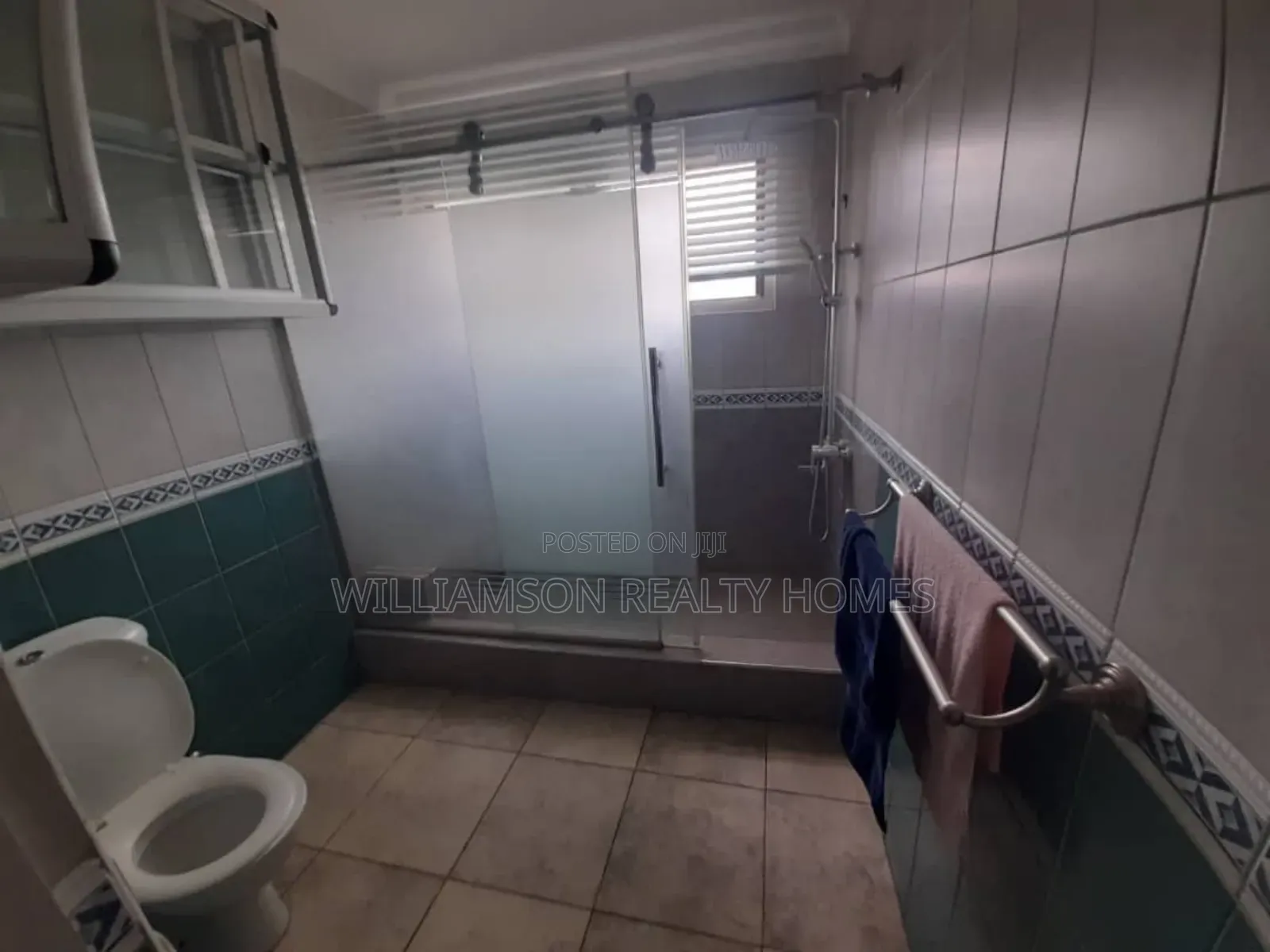 3bdrm House in Hfc Estate Area, Spintex for rent