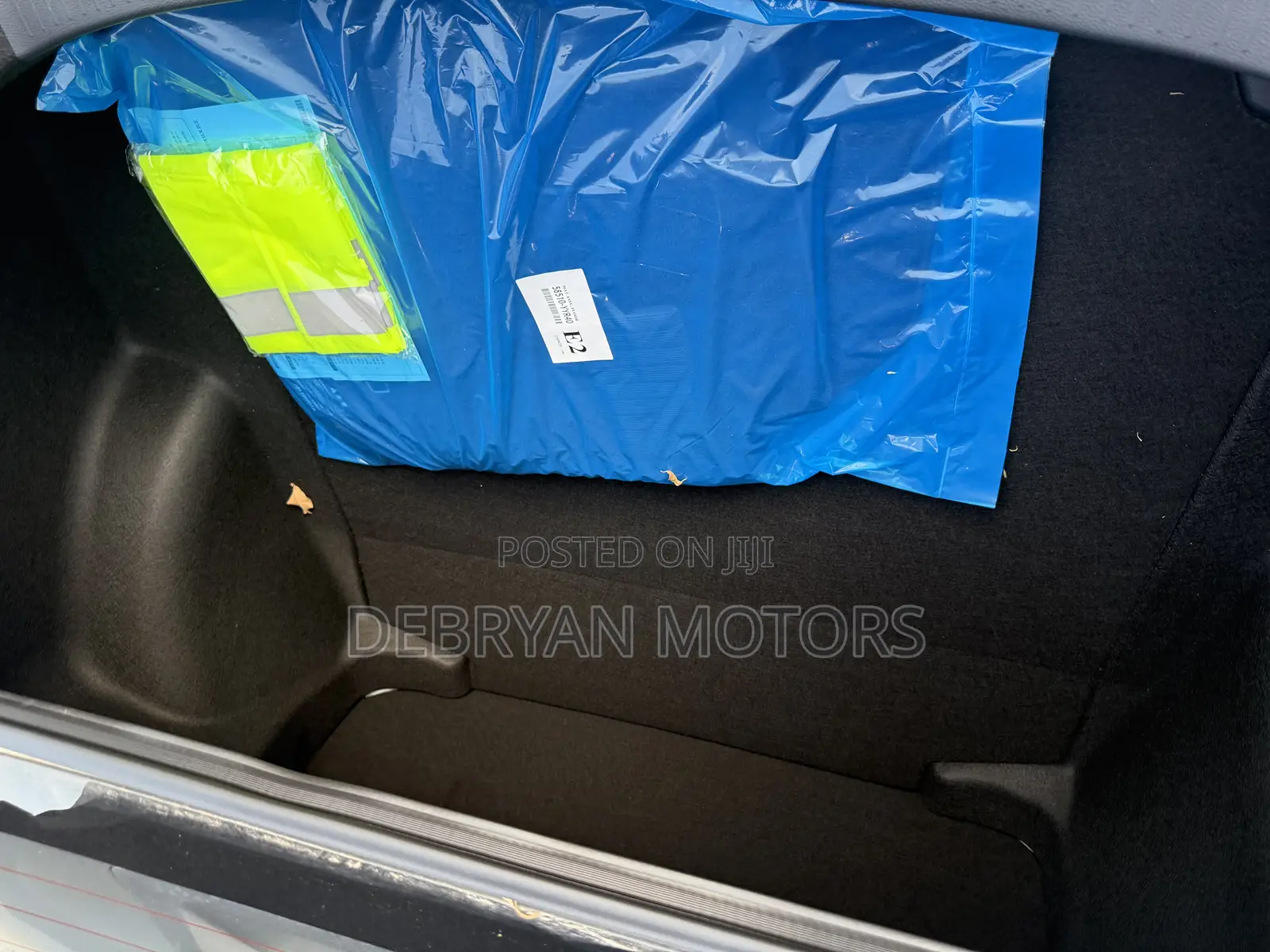 New Toyota Corolla SE CVT 2024 White