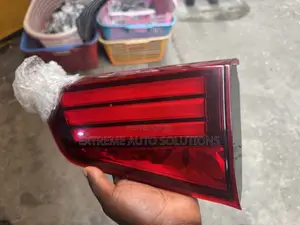 Mitsubishi Outlander 2018 Boot