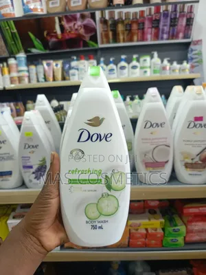 Photo - Dove Refreshing Body Wash Cucumber Green Tea