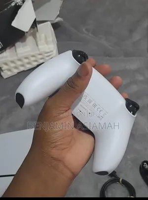 Brand New Ps5 Slim 1tb