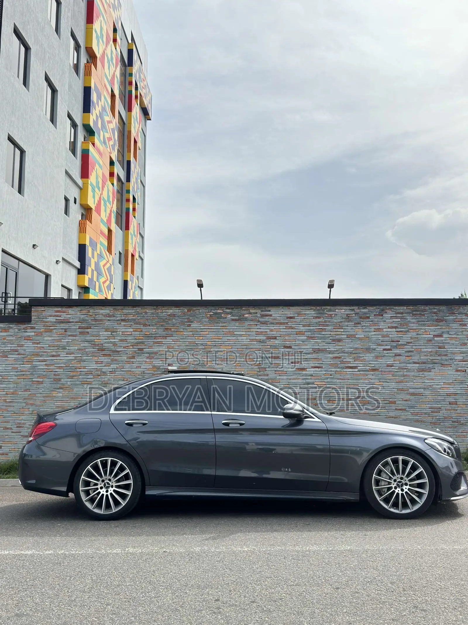 Mercedes-Benz C300 Sport Sedan RWD (2.0L 4cyl 7A) 2016 Gray
