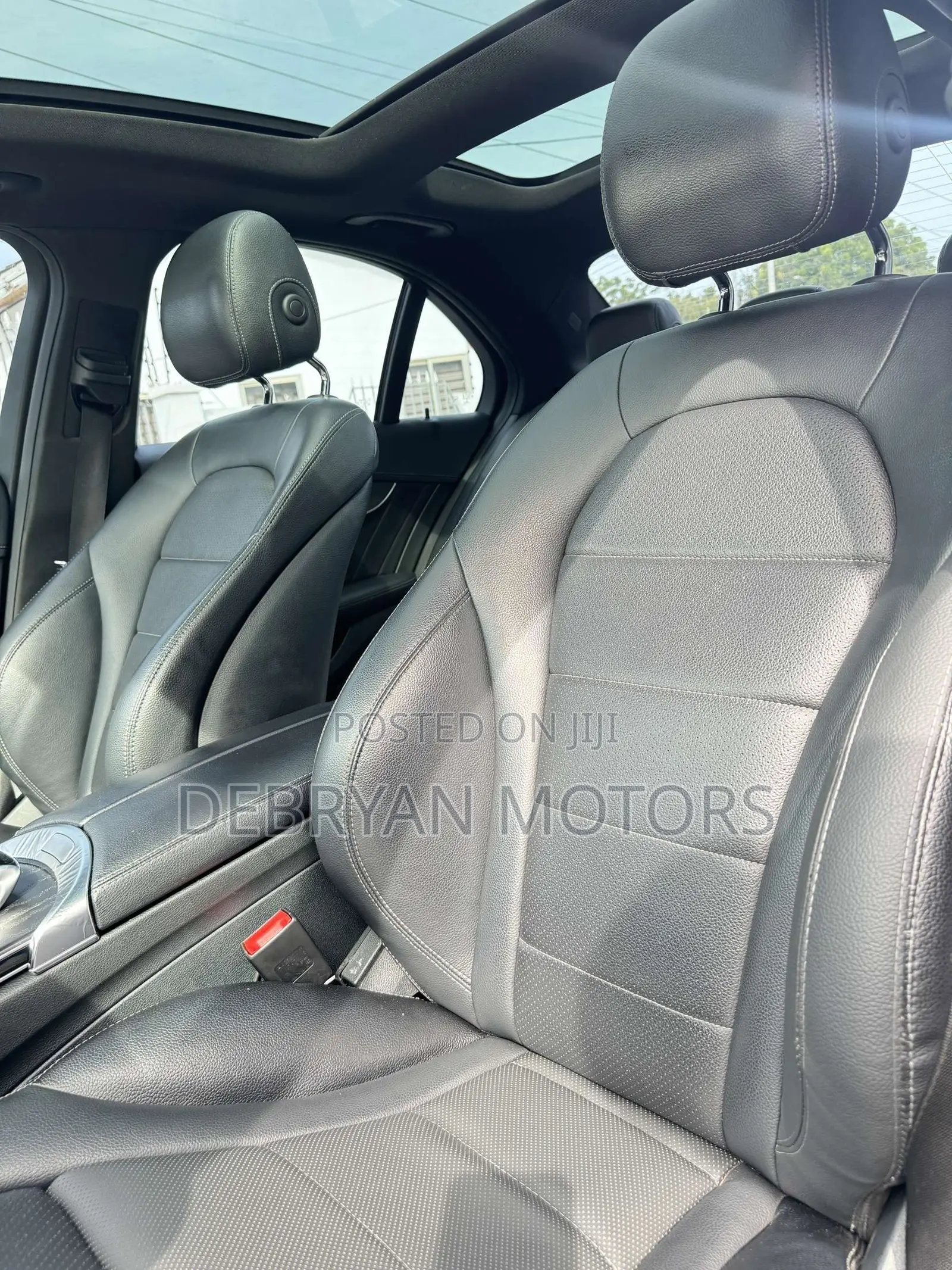 Mercedes-Benz C300 Sport Sedan RWD (2.0L 4cyl 7A) 2016 Gray