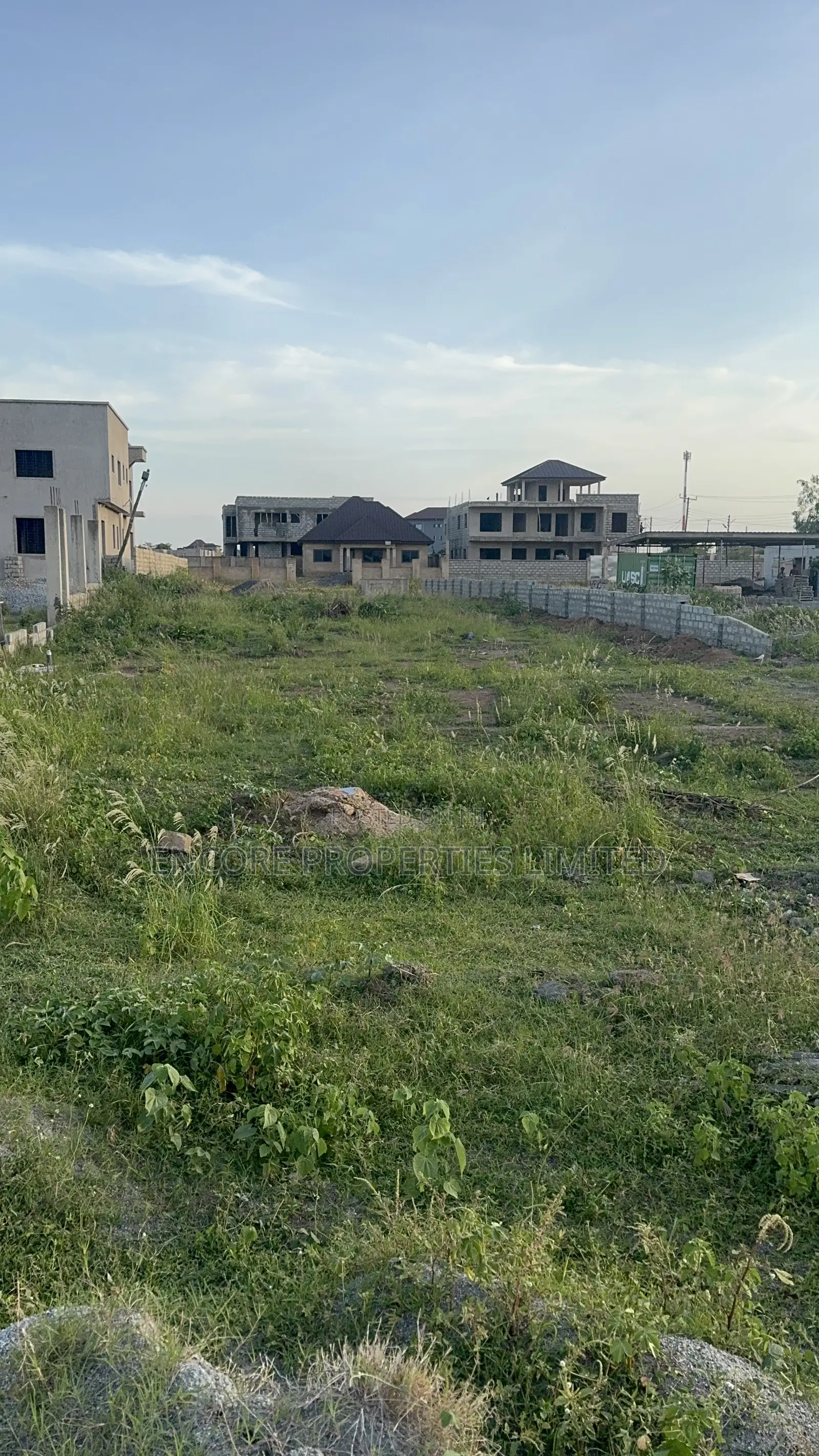 2 Plots of Titled Land in a Prime Roadside