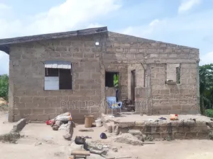 3bdrm House in Adam Nana for sale