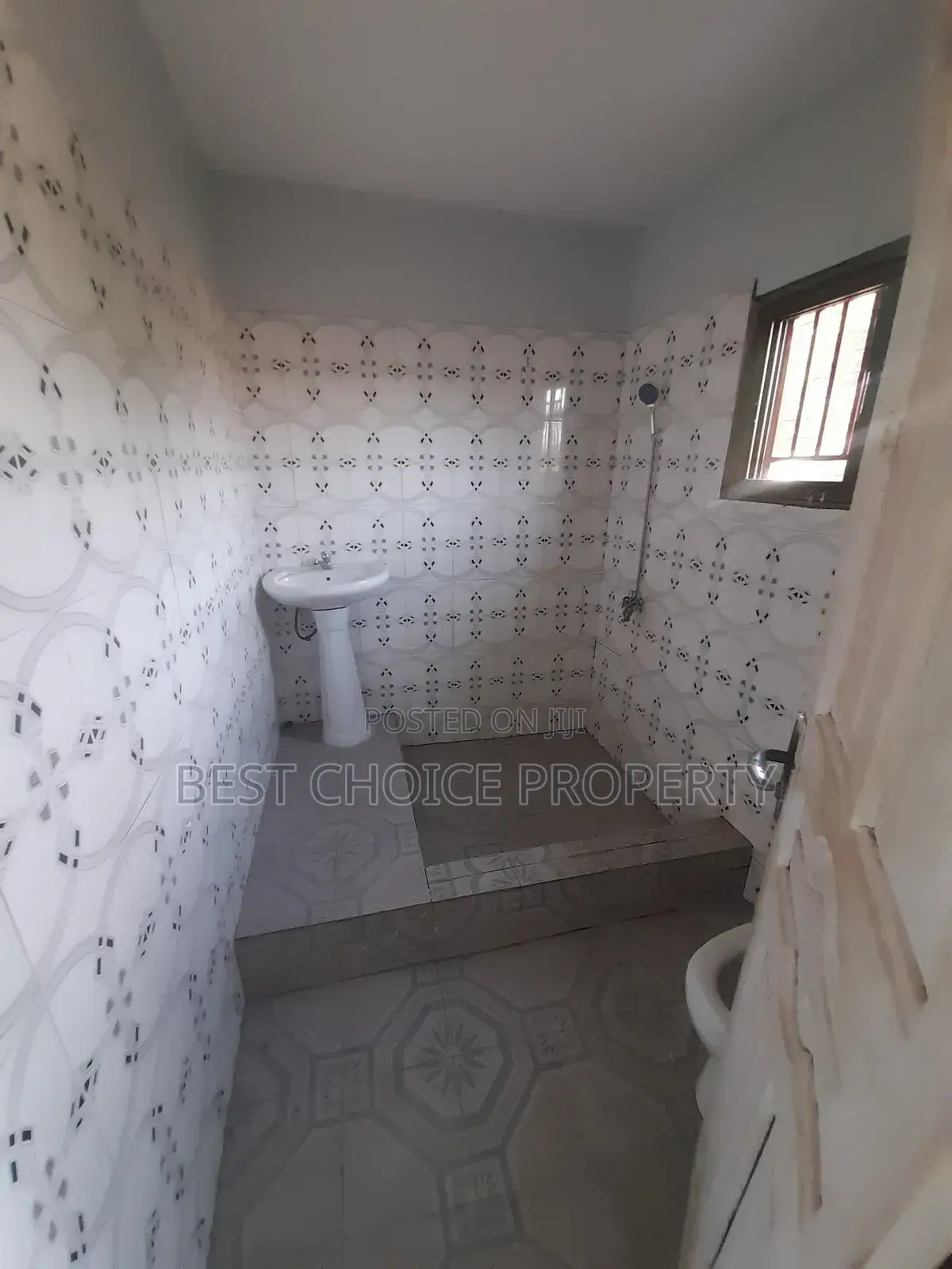 1bdrm Apartment in The Baz, Adenta for rent