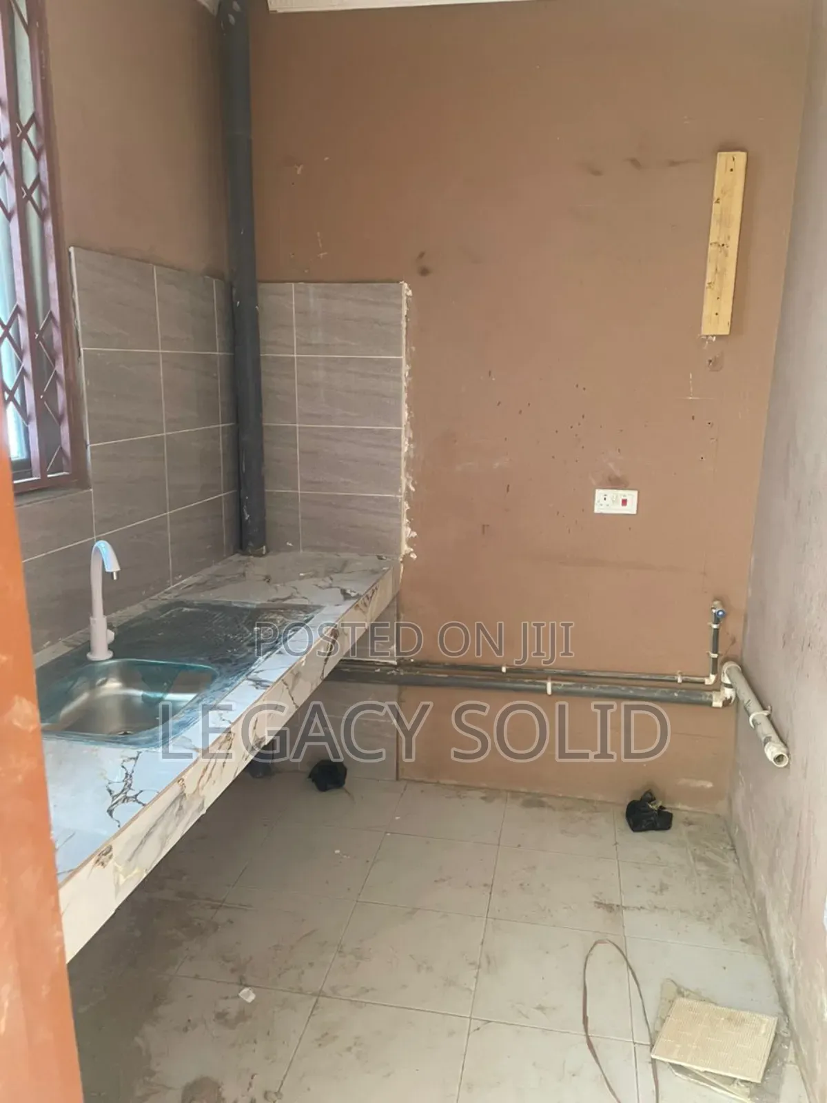 1bdrm Apartment in 𝙻𝚎𝚐𝚊𝚌𝚢 𝚜𝚘𝚕𝚒𝚍 𝚛𝚎𝚊𝚕, Teshie for rent