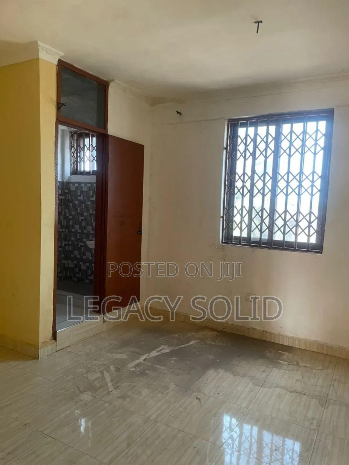 1bdrm Apartment in 𝙻𝚎𝚐𝚊𝚌𝚢 𝚜𝚘𝚕𝚒𝚍 𝚛𝚎𝚊𝚕, Teshie for rent