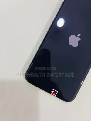 Apple iPhone SE (2020) 64 GB Black