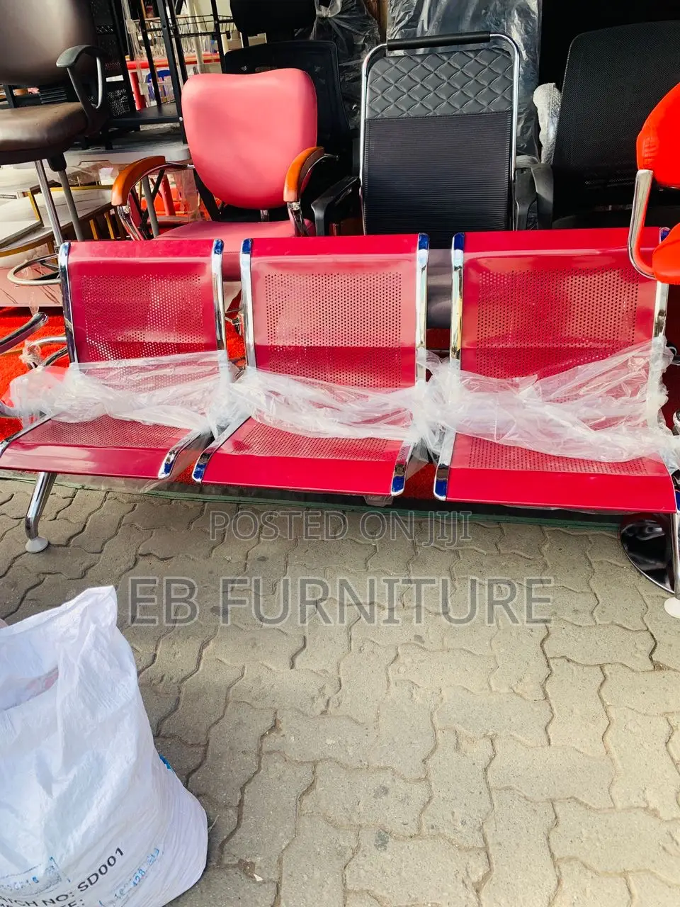 Metal 3 in One/ Waiting Chair