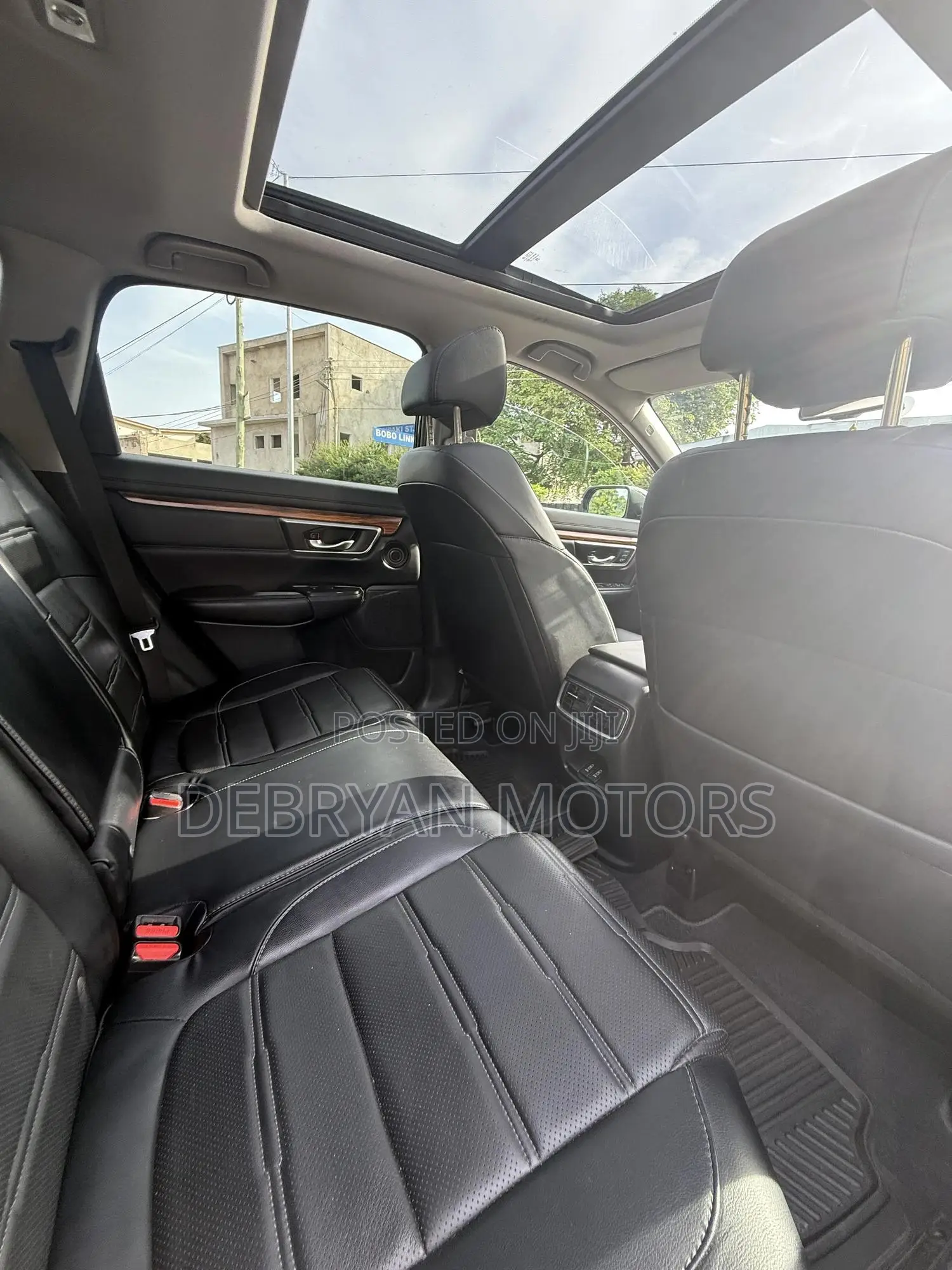 Honda CR-V Touring 4dr SUV AWD (1.5L 4cyl CVT) 2017 Black