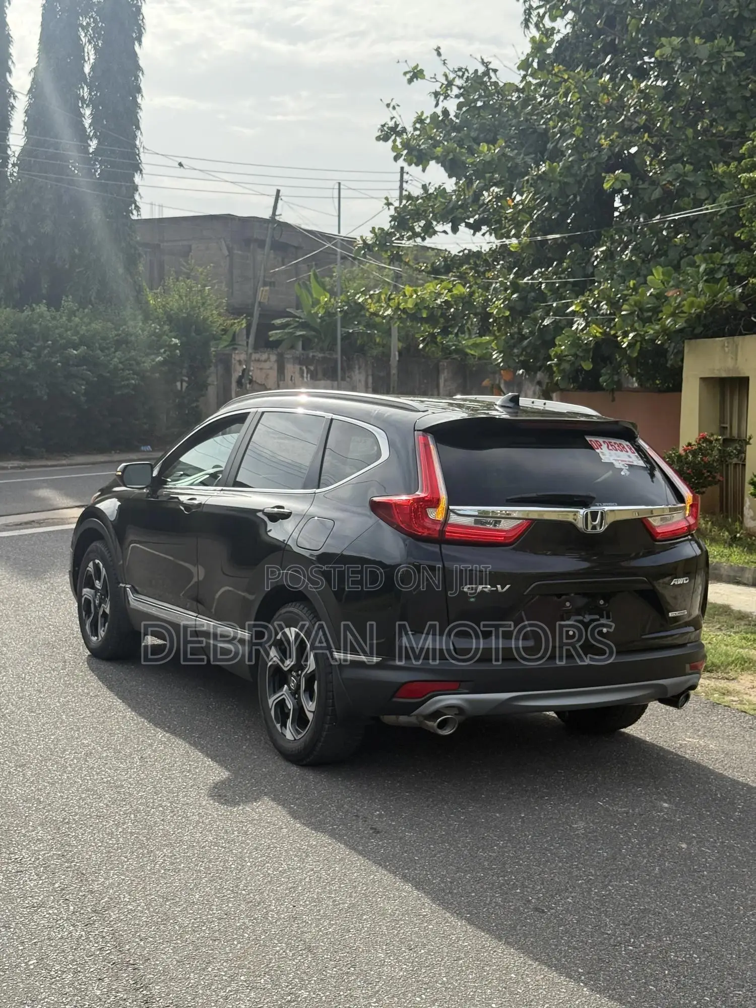 Honda CR-V Touring 4dr SUV AWD (1.5L 4cyl CVT) 2017 Black