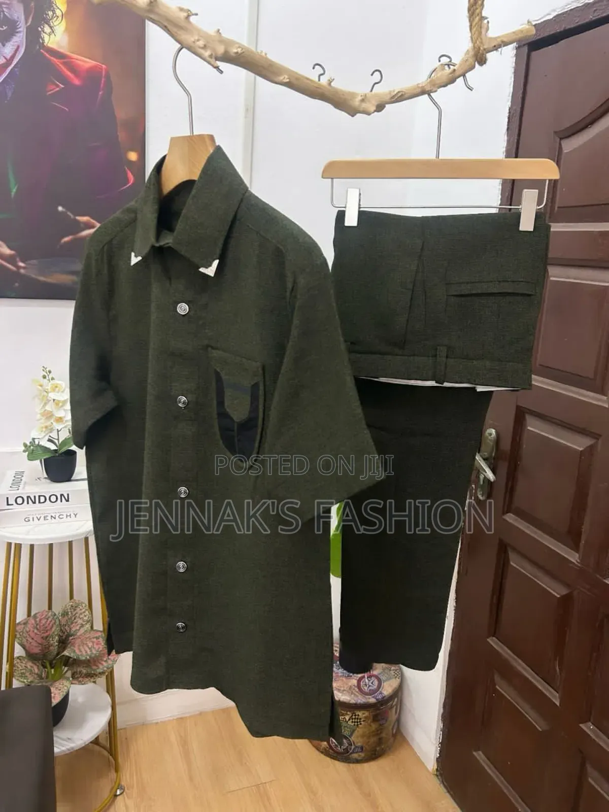 Quality Executive Men's 2 Pieces