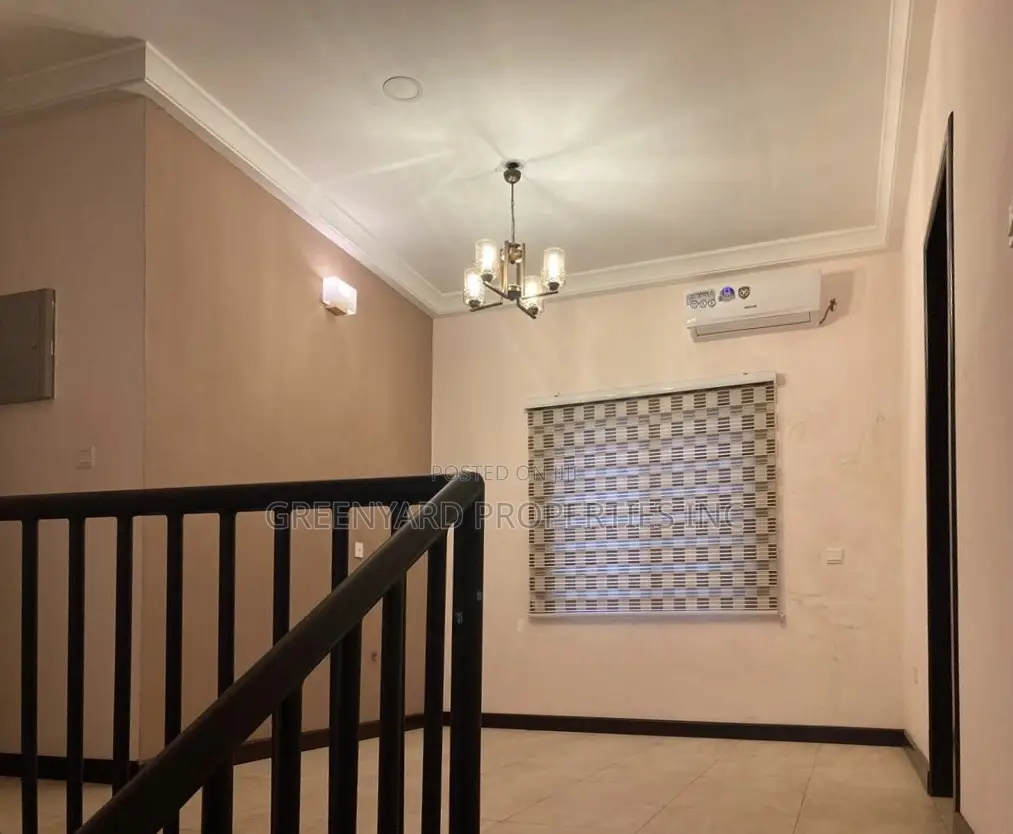 4bdrm House in Lakeside for rent