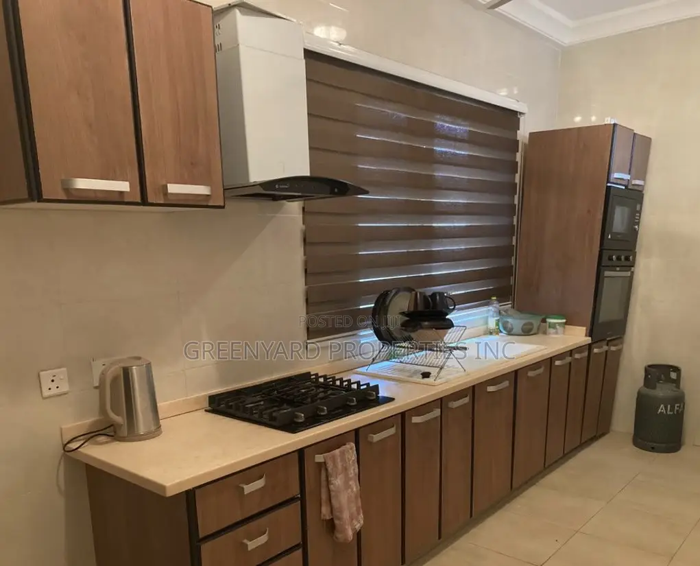 4bdrm House in Lakeside for rent