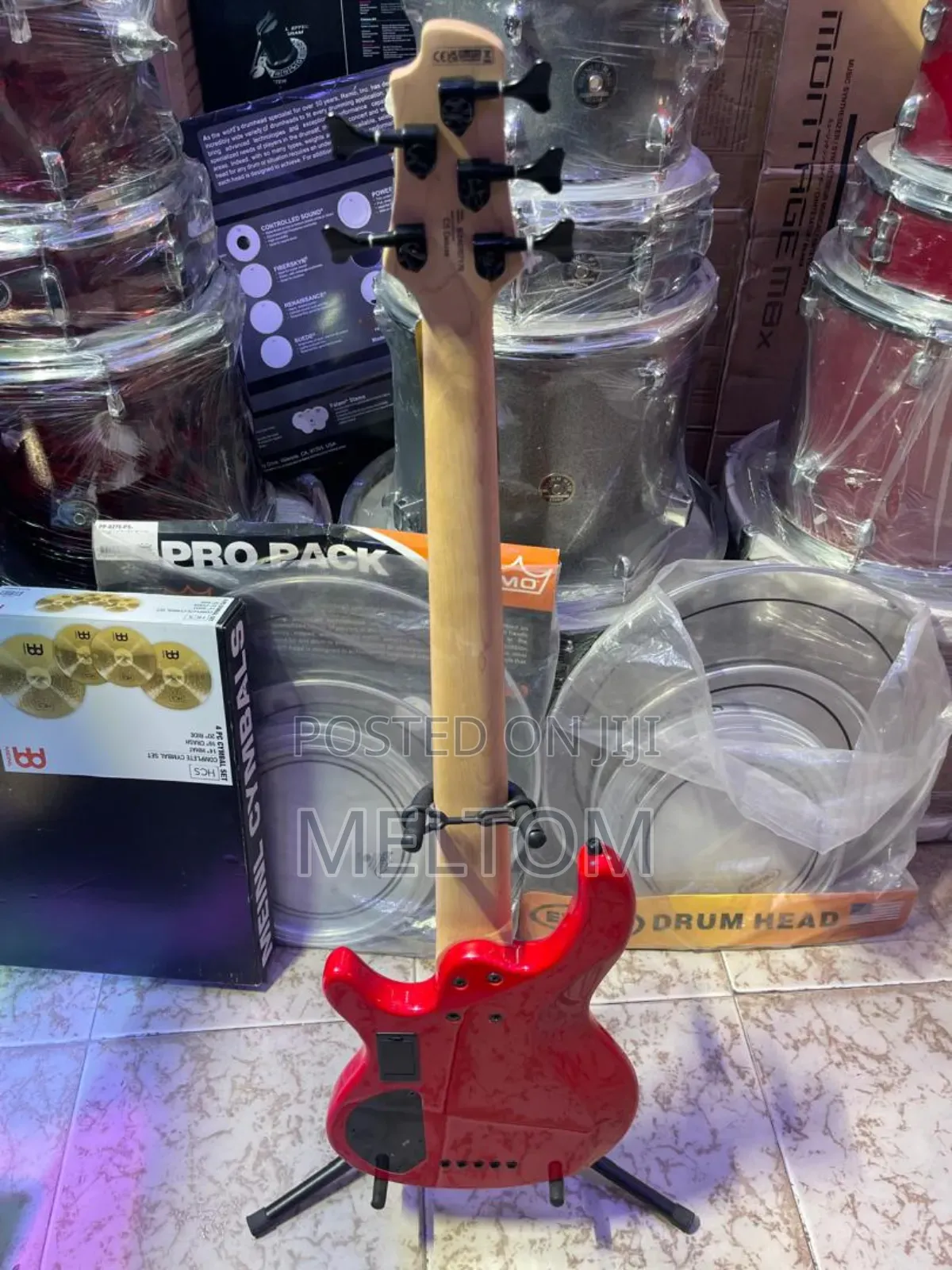 Cort Active And Passive Bass Guitar