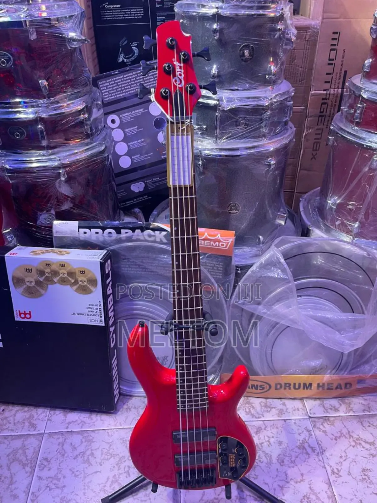 Cort Active And Passive Bass Guitar