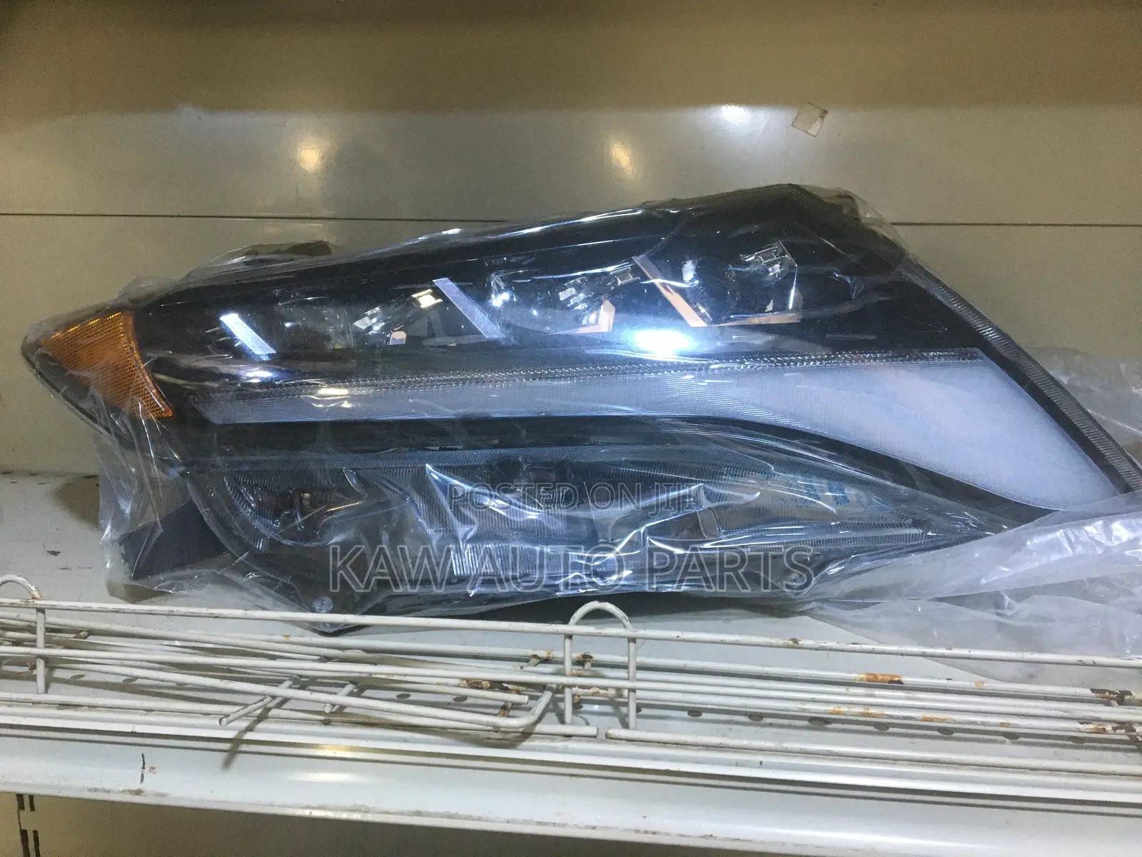 Toyota Venza Front Bumper, Rear Bumper, Headlight And Taillight