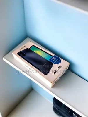 New Samsung Galaxy A06 128 GB Gold