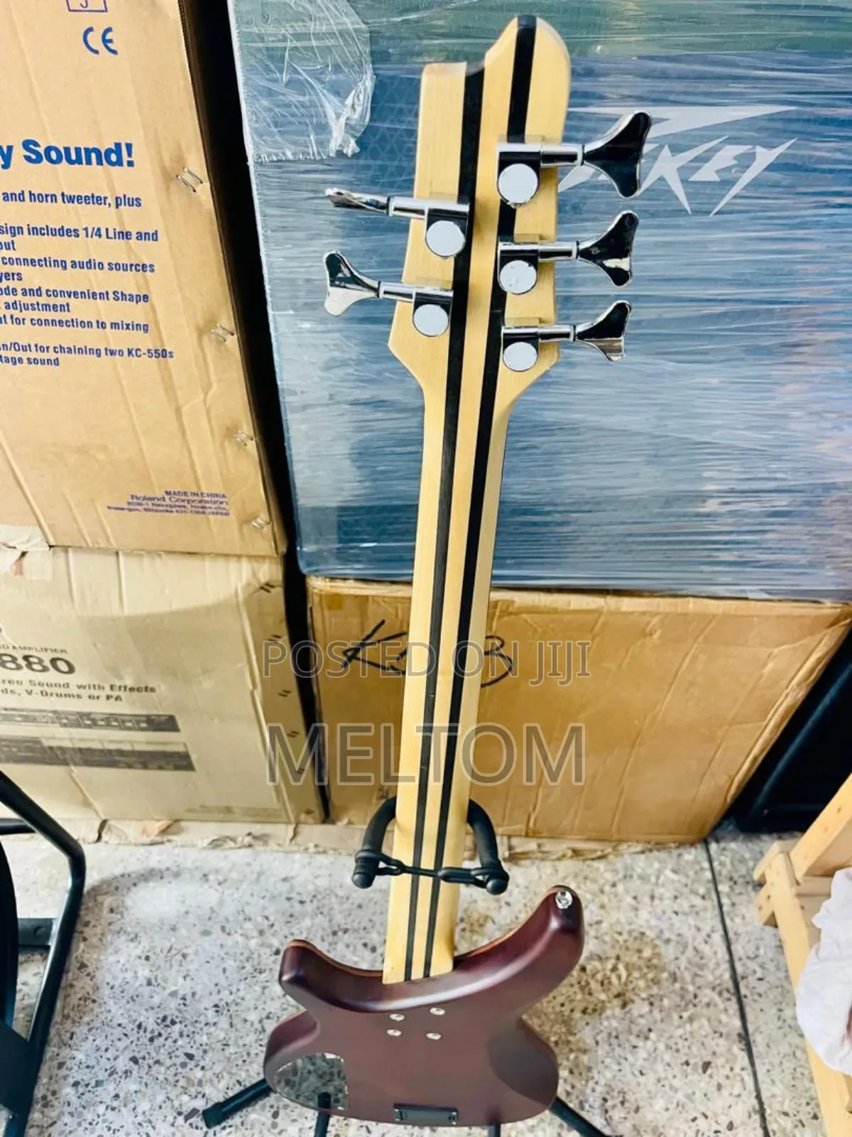 Ibanez Active 5strings Bass Guitar