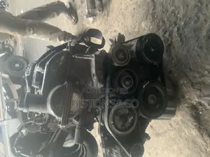 Vitz 4 Plugs 2010 Engine