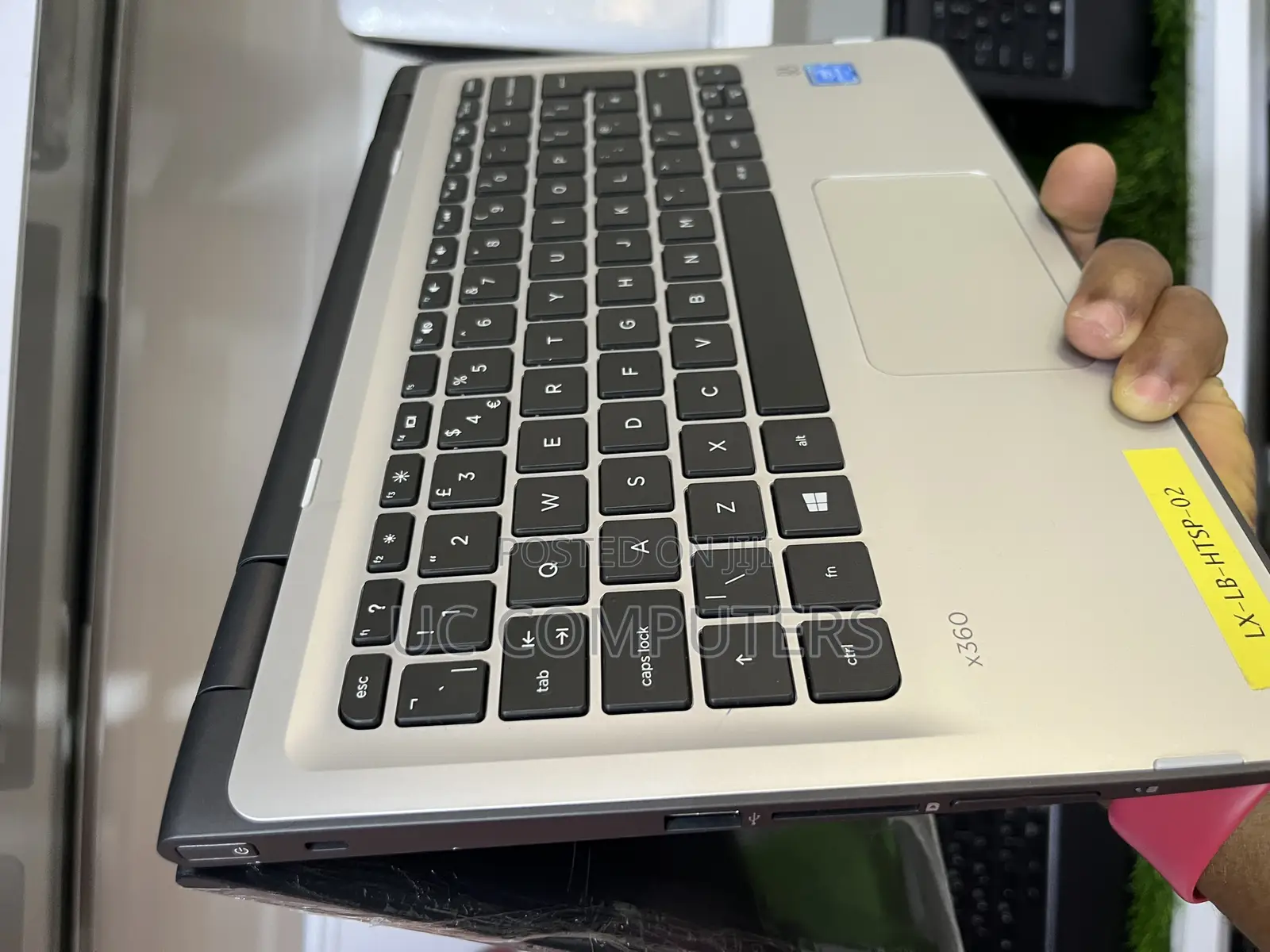 Laptop HP X360 310 G2 4GB Intel SSD 128GB