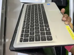 Laptop HP X360 310 G2 4GB Intel SSD 128GB