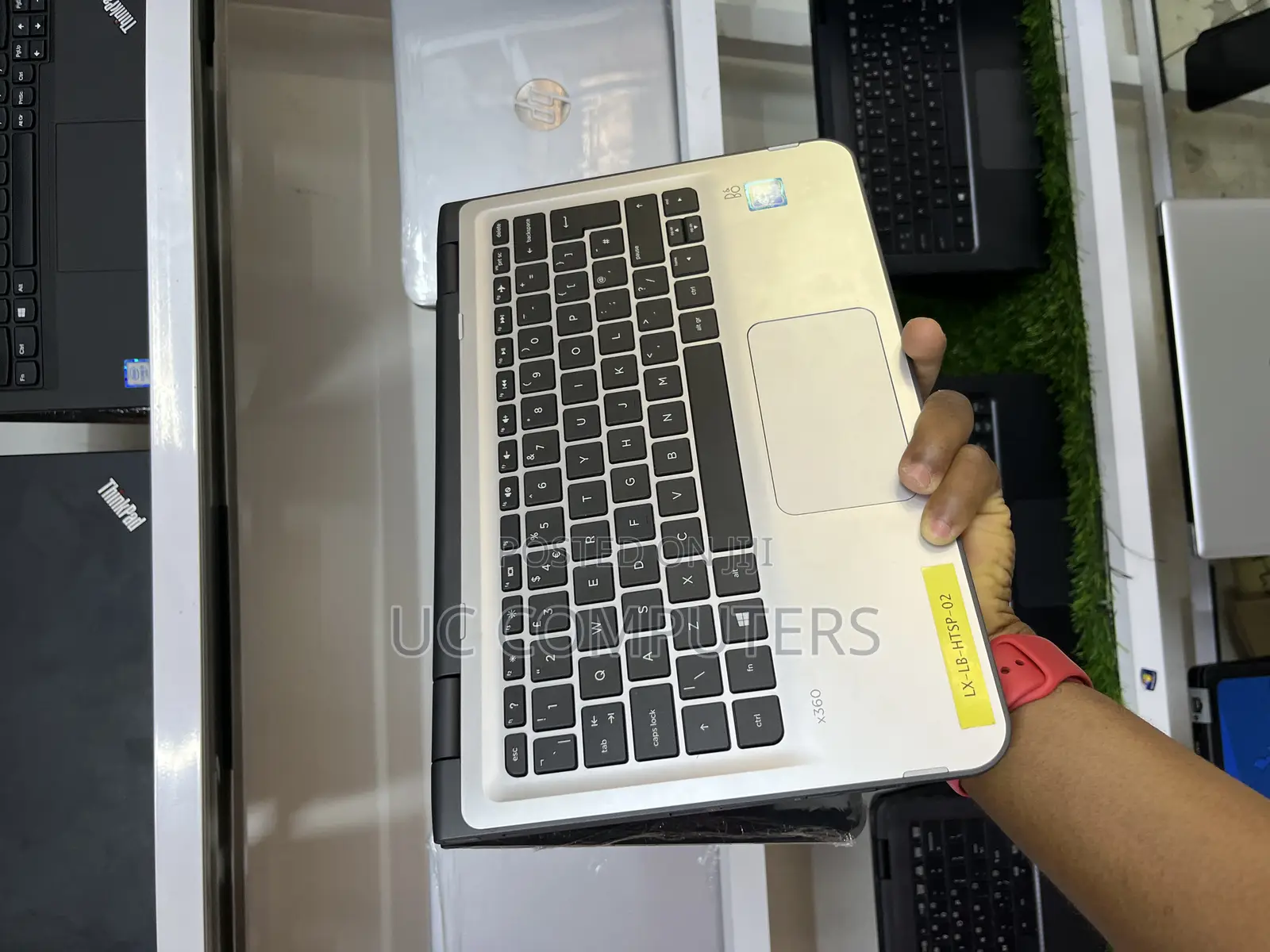Laptop HP X360 310 G2 4GB Intel SSD 128GB