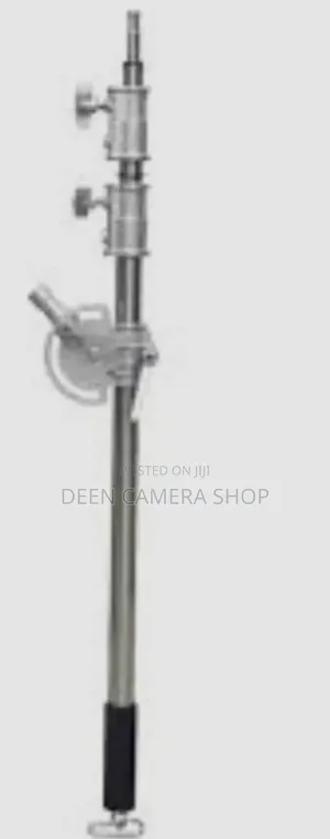 Silver C2 Stand