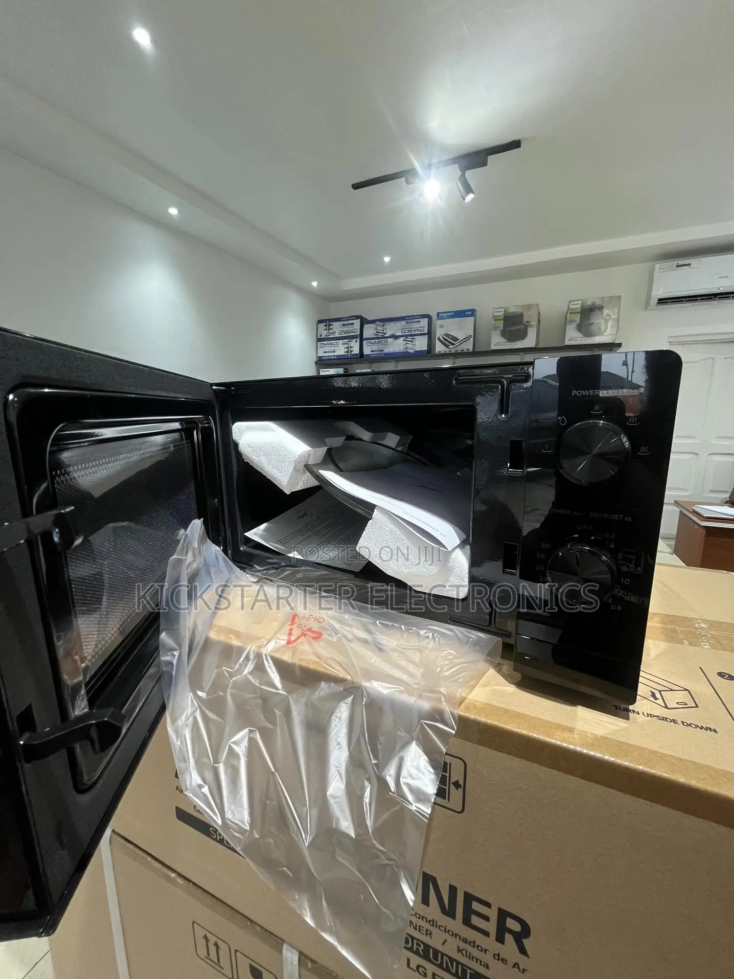 Midea-20ltr-Microwave-Solo-Mm7p012mz-B