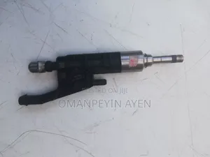 2017 BMW G30,F90 High Pressure Fuel Injectors