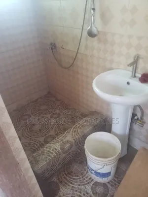 4bdrm House in North Kaneshie for sale