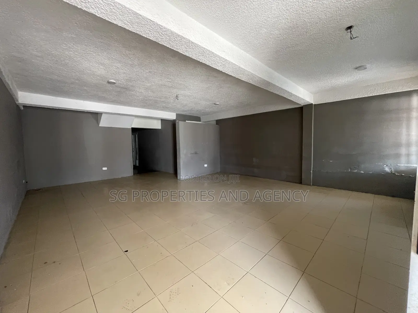 2bdrm Apartment in Batsonaa, Spintex for rent
