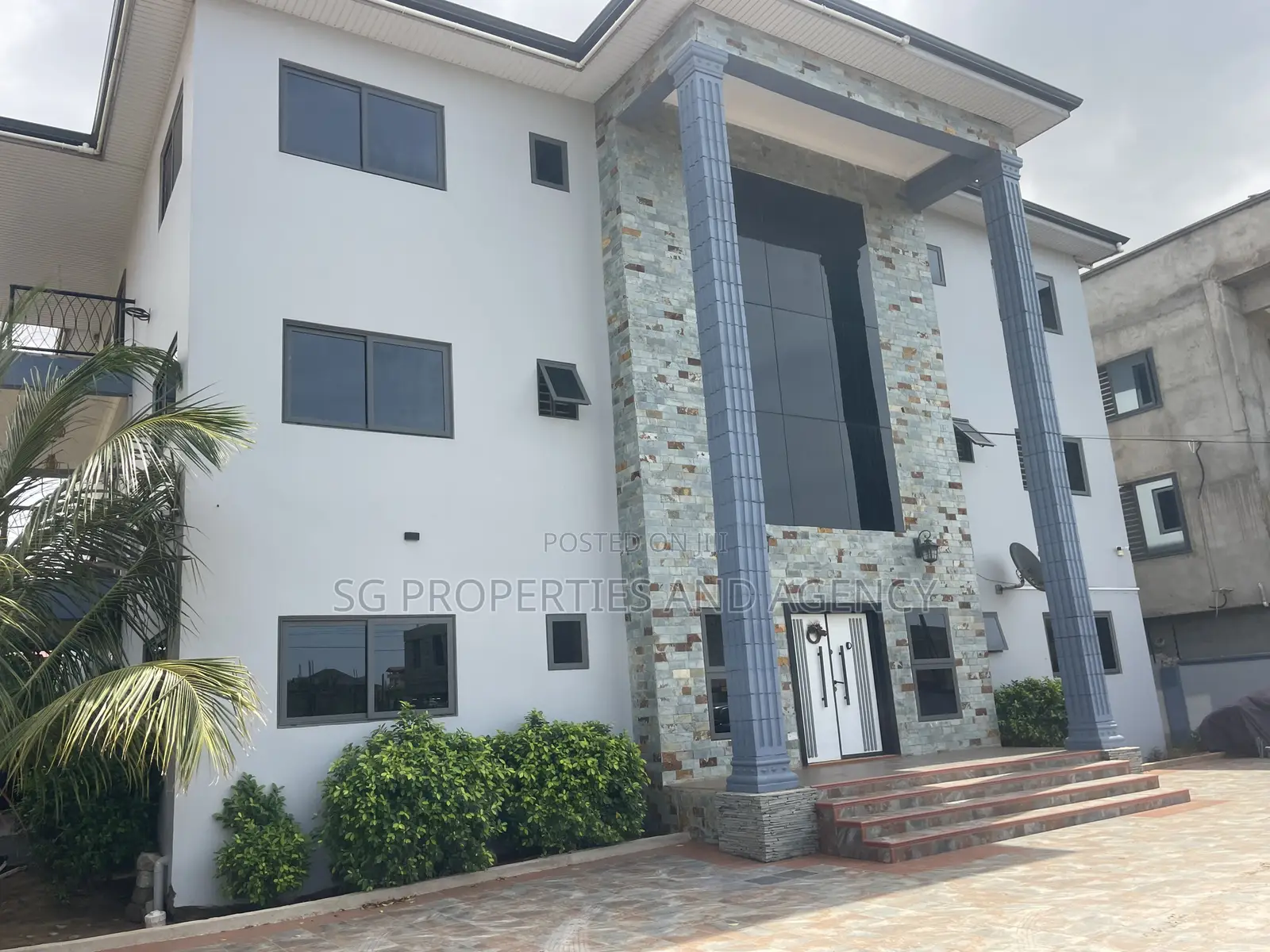 2bdrm Apartment in Com 19, Spintex for rent