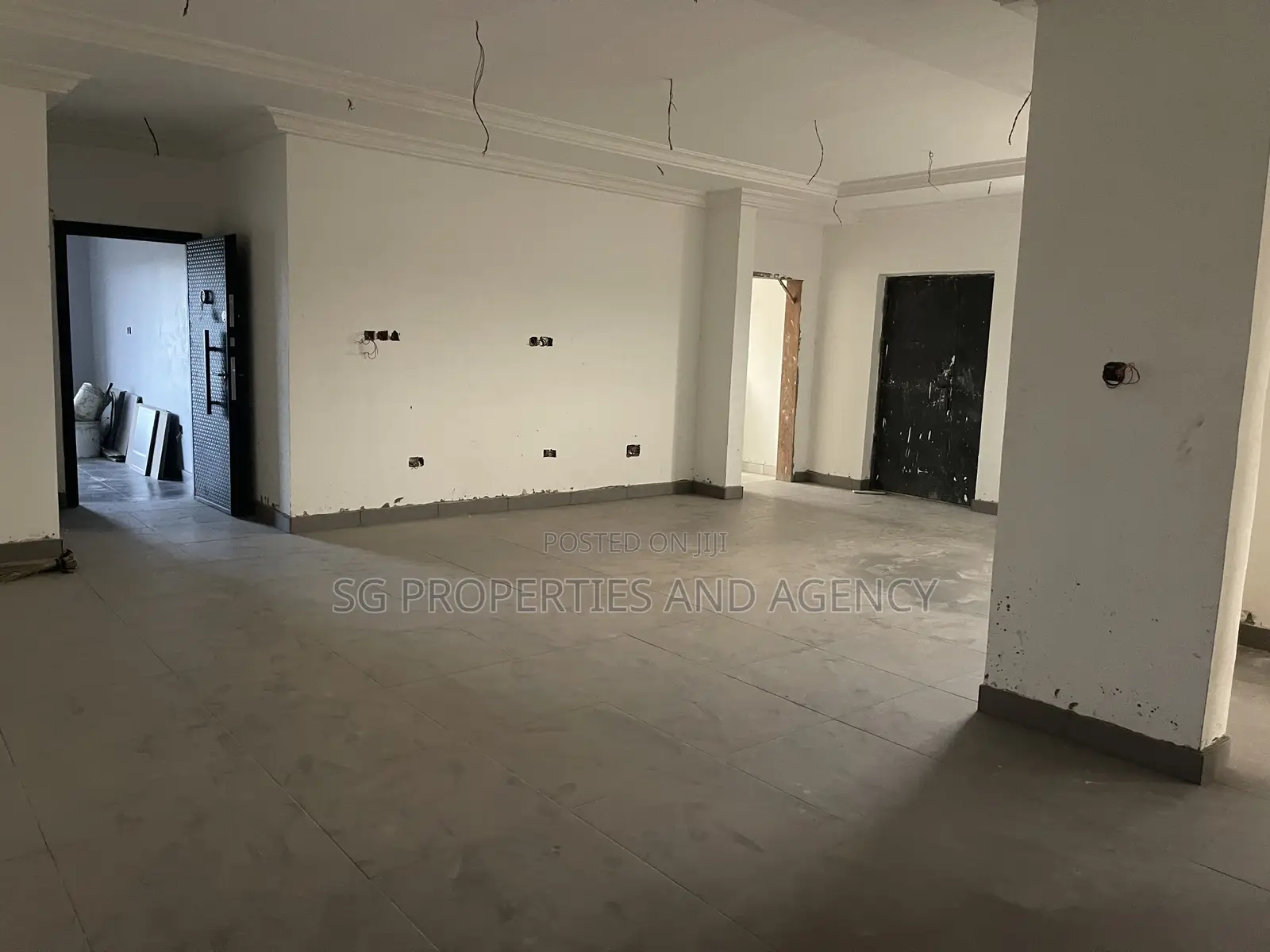 2bdrm Apartment in Com 19, Spintex for rent