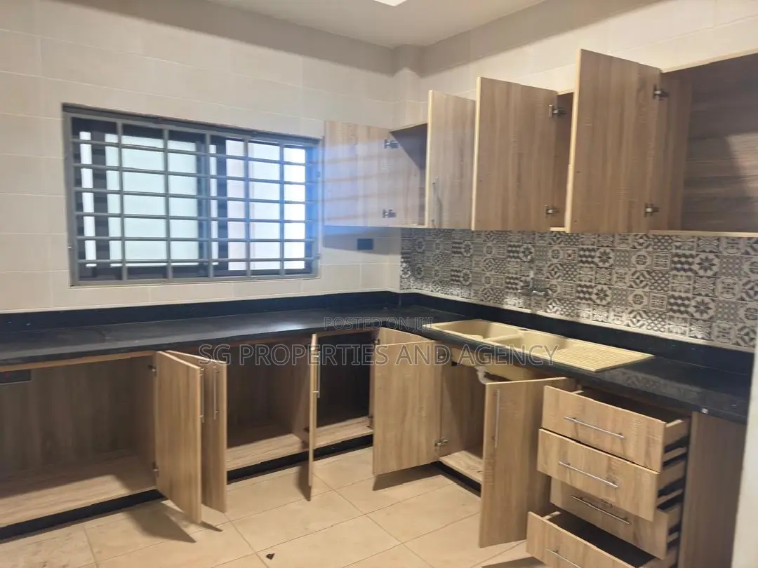 1bdrm Apartment in Coastal Estates, Spintex for rent