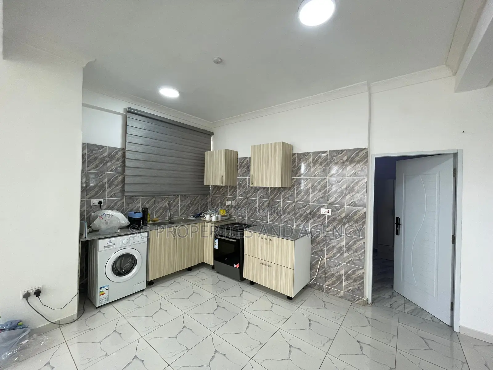 2bdrm Apartment in East Airport, Spintex for rent