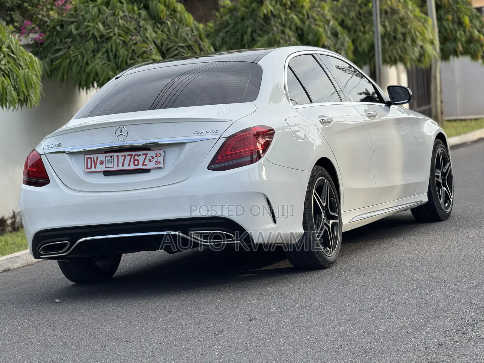 Mercedes-Benz C300 2020 White