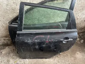 Toyota Matrix 2009-2010 Doors
