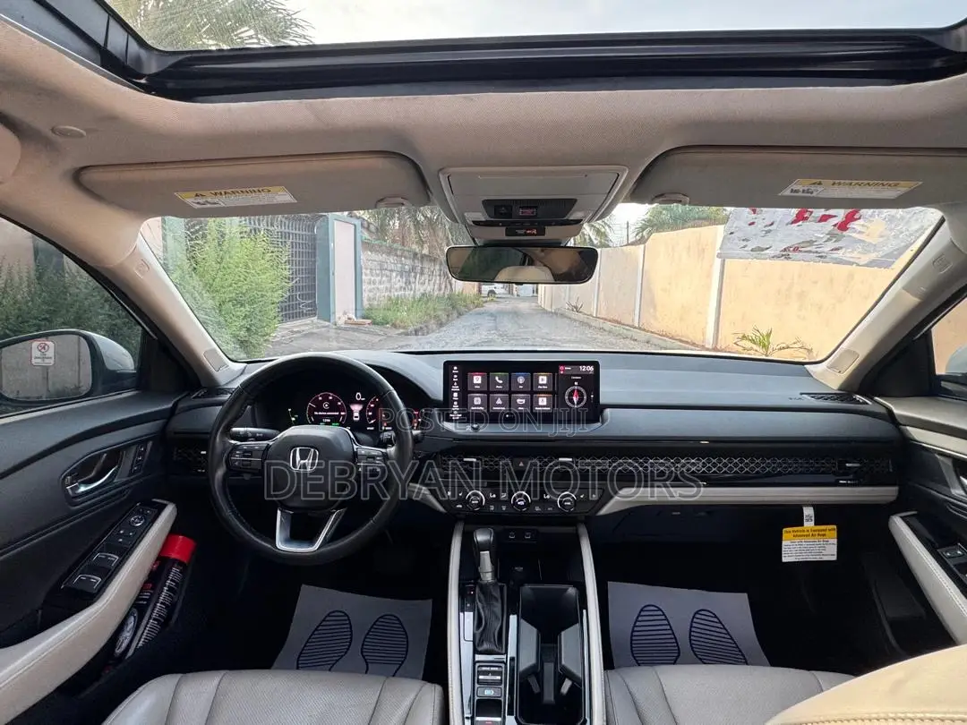 Honda Accord 2024 White