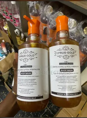 Photo - Cyprus-Gold Exfoliating Body Wash